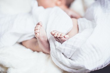 Nach Geburt im Stadtgraben: Möglichkeiten für werdende Mütter - FRANKEN FERNSEHEN